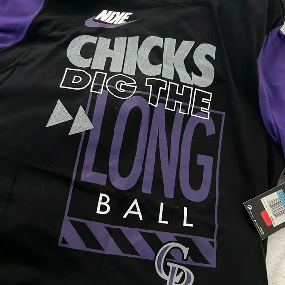 Nike brand new with tags t shirt - Picture 4 of 4